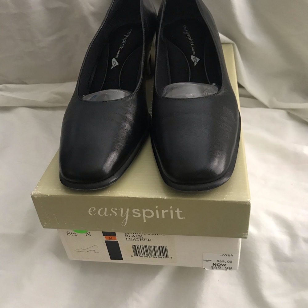 Easy spirit Esaristocrat Black Heel